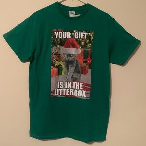 NEW Funny Christmas Cat T-shirt Your Gift Is In The Litter Box Men's Size Medium